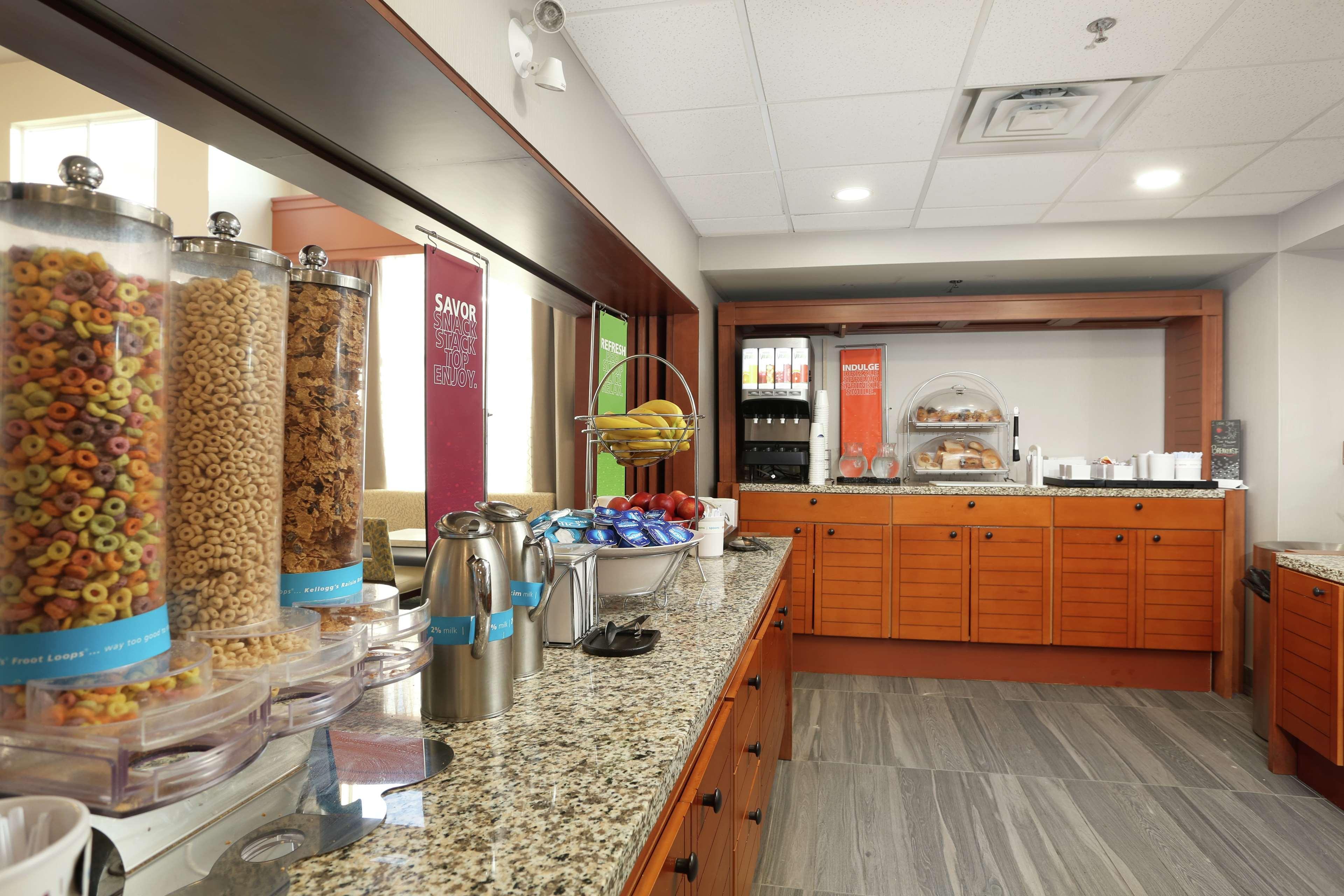 Hampton Inn & Suites By Hilton Barrie Eksteriør bilde