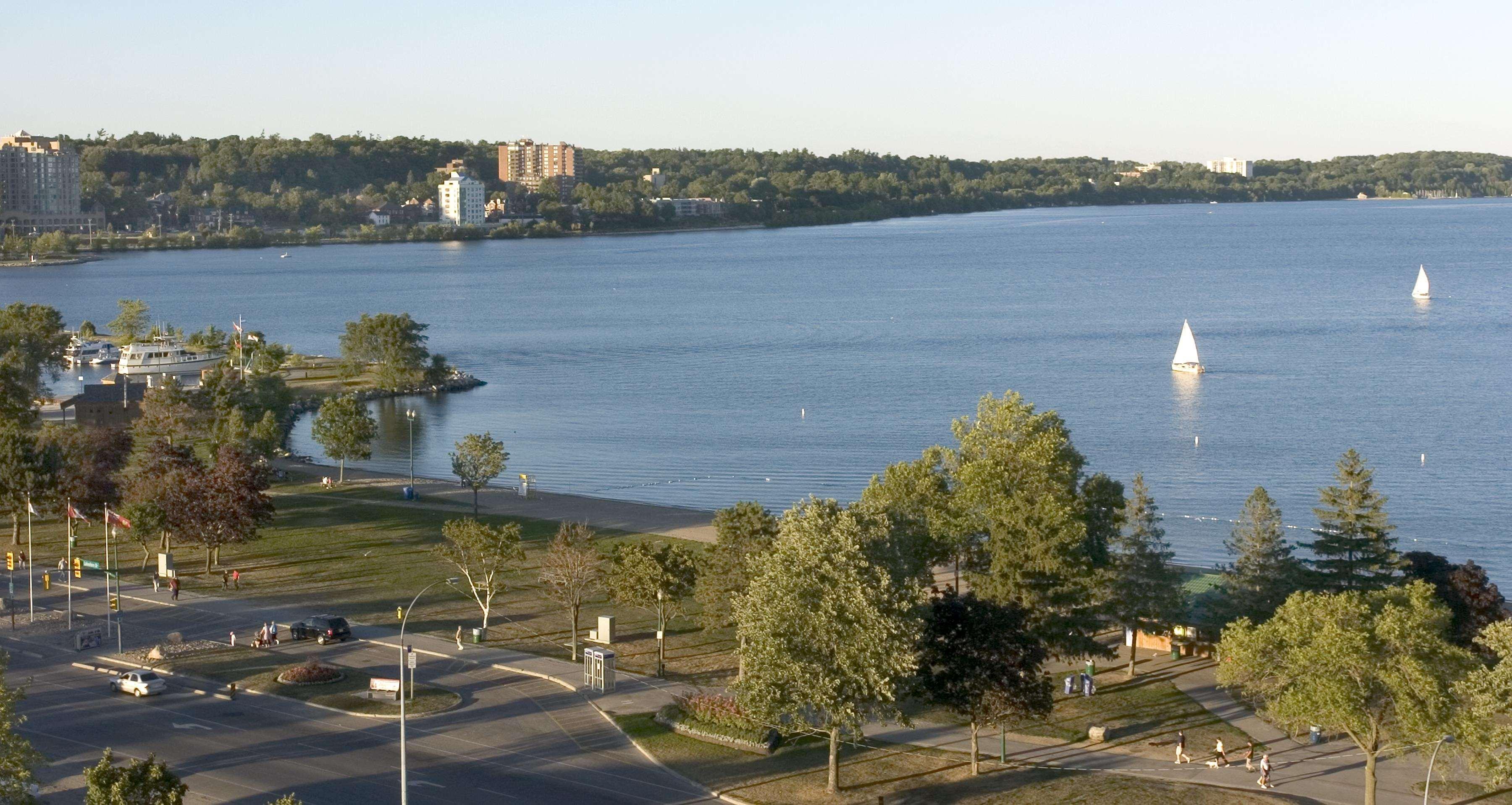 Hampton Inn & Suites By Hilton Barrie Eksteriør bilde