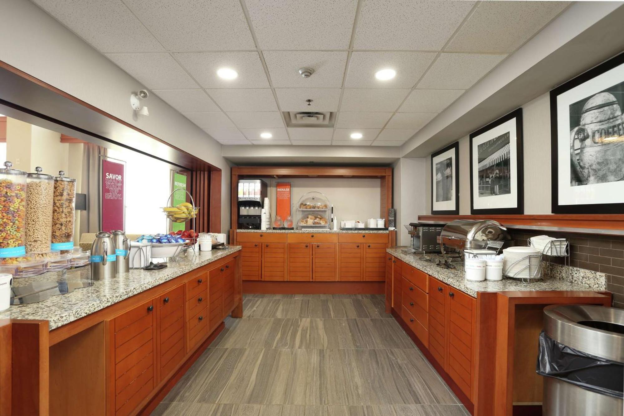 Hampton Inn & Suites By Hilton Barrie Eksteriør bilde