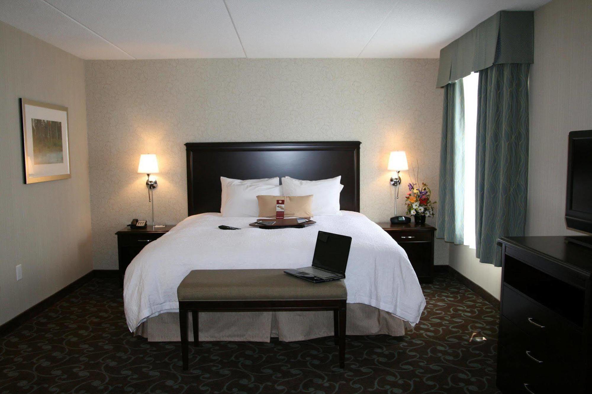 Hampton Inn & Suites By Hilton Barrie Eksteriør bilde